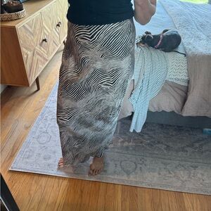 Zara Black and Tan Asymmetrical Maxi Pencil Skirt